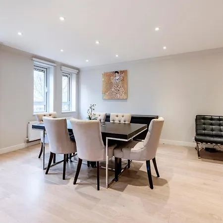 Stunning 2-Bedroom-Hosted By Sweetstay